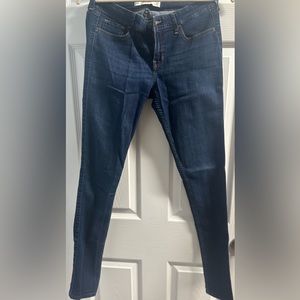 Hollister Super Skinny Jeans